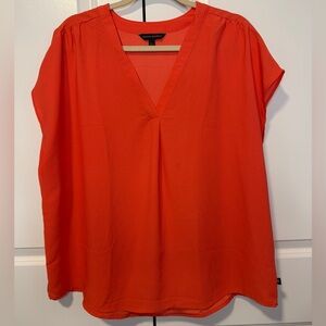 Banana Republic Bright Coral V-Neck Blouse XL Short Sleeve Boho